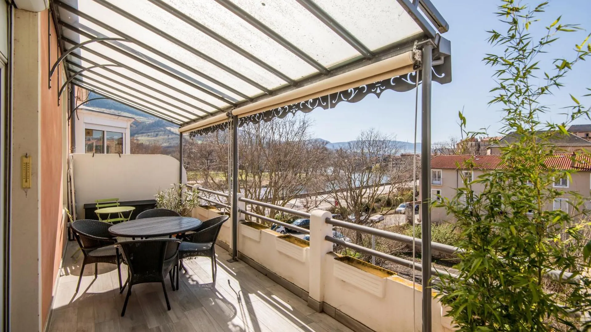 公寓 L'Echappee Verte Pour Six Personnes Avec Terrasse, Place De Parking 米洛